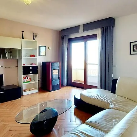 A Stones Throw From The Sea Appartamento *